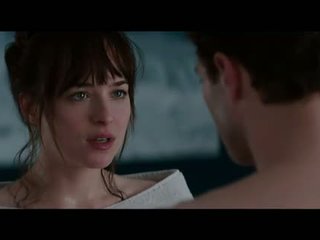 Dakota johnson 벌거 벗은