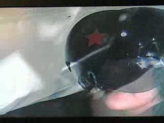 Giving une pipe avec motorcycle helmet vidéo