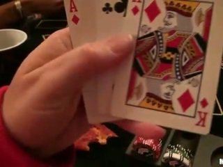 Покер игра ends нагоре в а сладъл секс парти