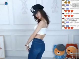 Jerk off challenge-korean bj seksi dance