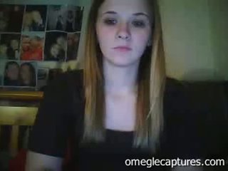 Exnjoying A Nice Chat With New Teen Camgirl