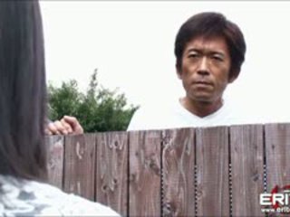 Reusachtig boezem japans meisje volgende deur hanna tied en mees geneukt