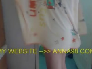 Vanessa feeds të saj pidh dhe trap i madh dildos: porno 8a