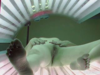 Slow Pussy Masturbation in Public Solarium: Free HD Porn 0c