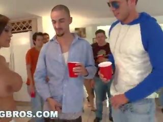BANGBROS - How to throw a fucking college party right (di11229)