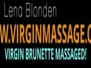 Venäläinen teinit lena blonden gets hänen virgin pillua massaged