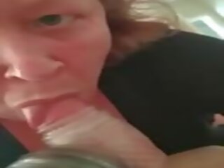 Karen sucks kuk mens facesitting